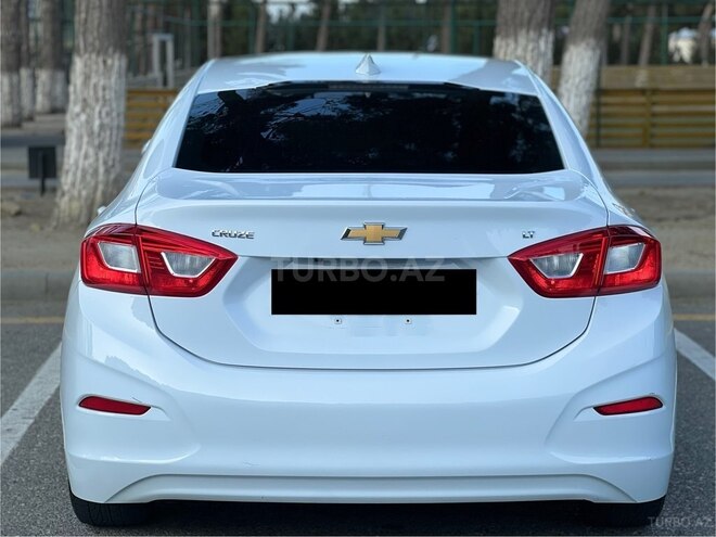 Chevrolet Cruze-8