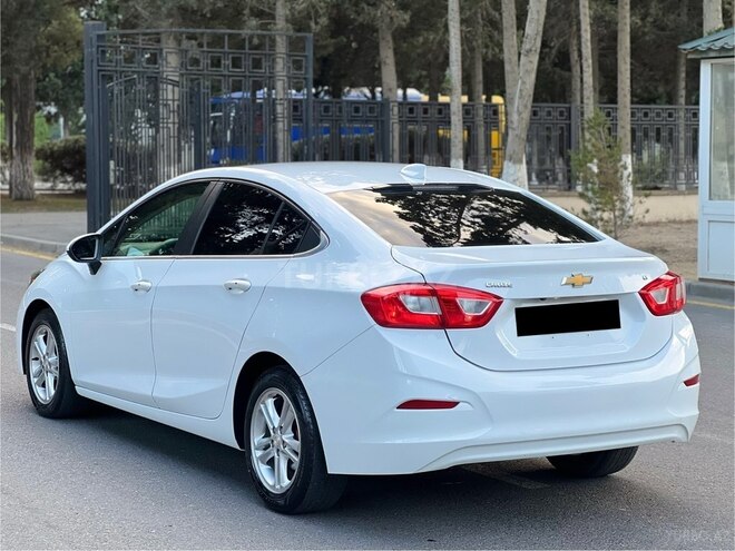 Chevrolet Cruze-4