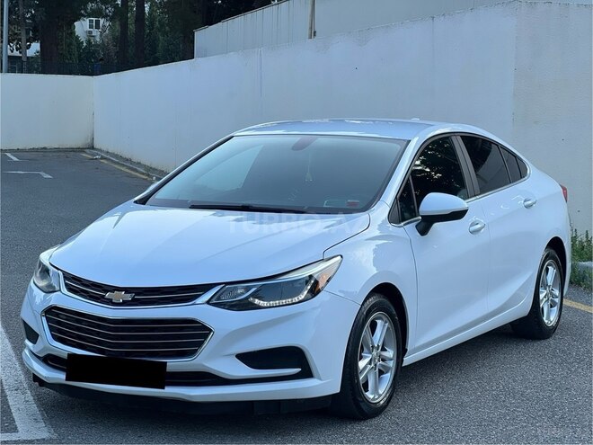 Chevrolet Cruze-12