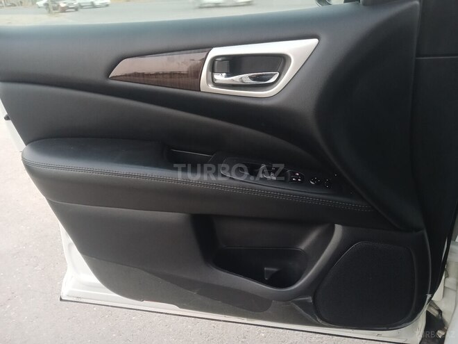 Nissan Pathfinder 2014, 129,000 km - 3.5 l - Bakı