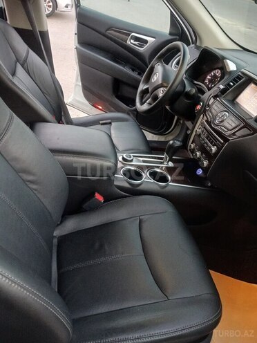 Nissan Pathfinder 2014, 129,000 km - 3.5 l - Bakı