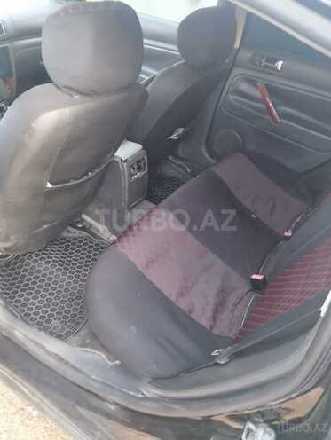 Volkswagen Passat 2004, 220,000 km - 1.8 l - Bakı