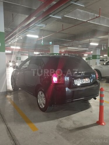 Toyota Corolla 2006, 355,000 km - 1.4 l - Bakı