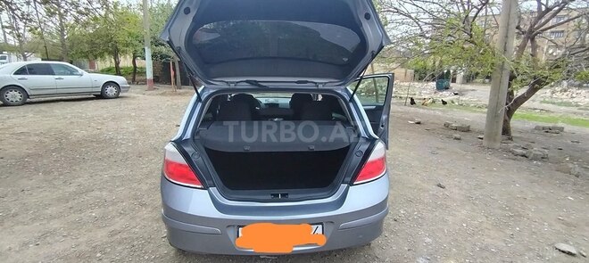 Opel Astra 2005, 194,000 km - 1.4 l - Gəncə