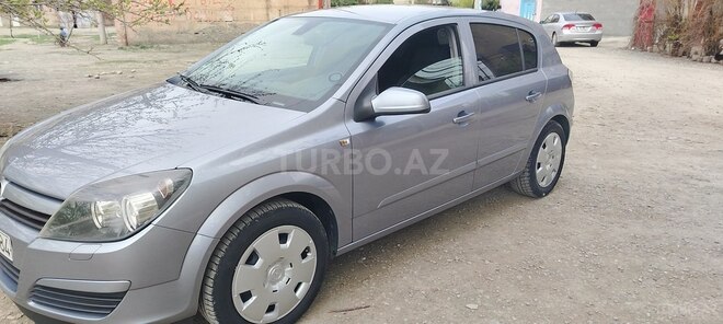 Opel Astra 2005, 194,000 km - 1.4 l - Gəncə