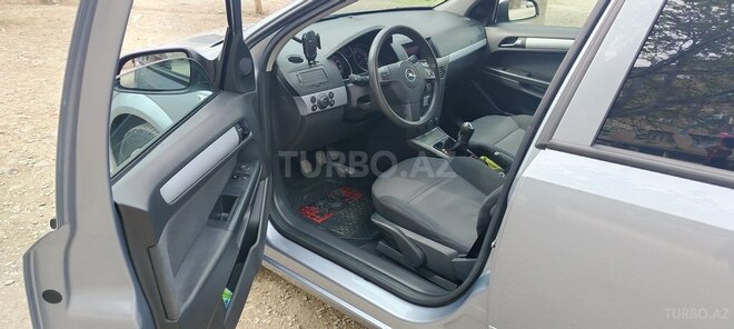 Opel Astra 2005, 194,000 km - 1.4 l - Gəncə