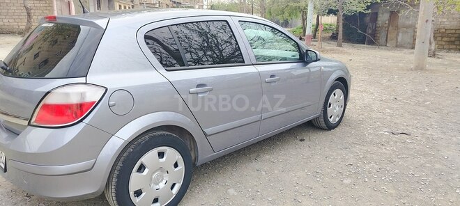 Opel Astra 2005, 194,000 km - 1.4 l - Gəncə