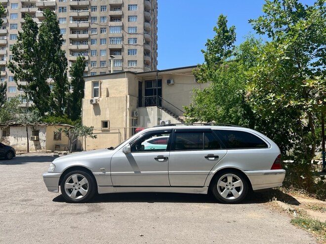 Mercedes C 230 1998, 297,000 km - 2.3 l - Bakı