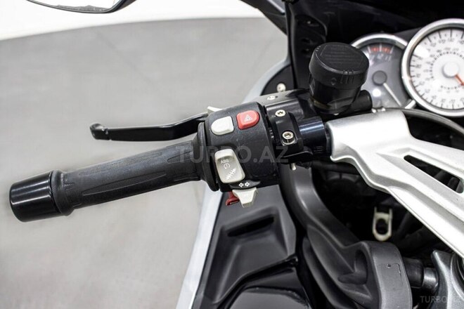 BMW K 1300 S 2010, 32,000 km - 1.3 l - Bakı