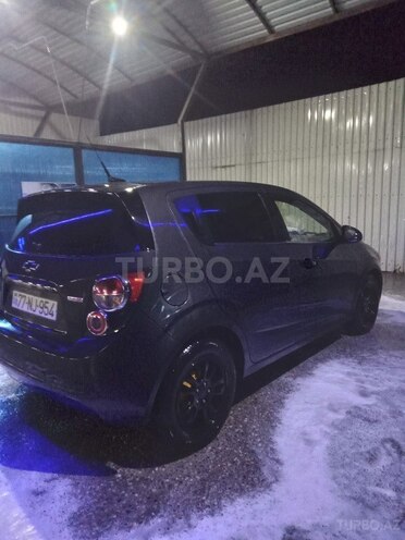 Chevrolet Aveo-4