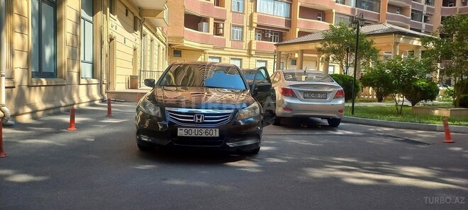 Honda Accord-2