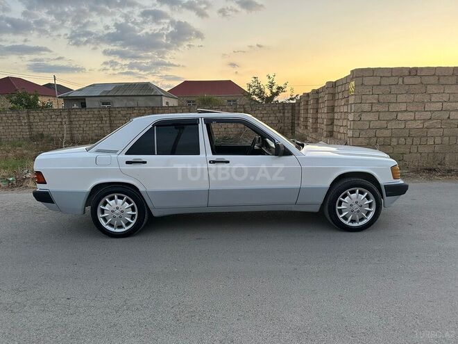 Mercedes 190 1993, 425,000 km - 2.0 l - Bakı