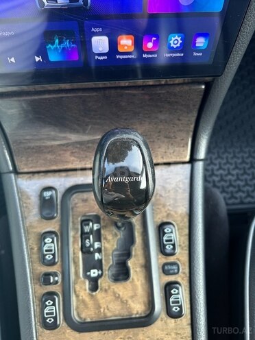 Mercedes E 320 1999, 299,000 km - 3.2 l - Bakı
