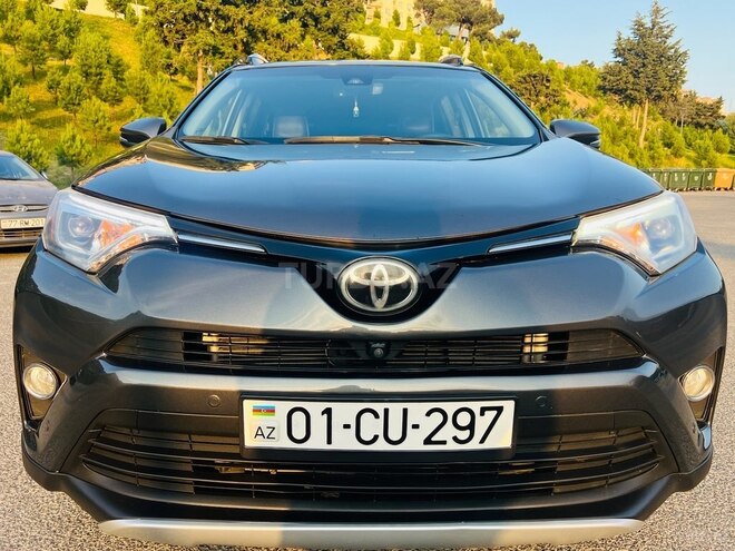 Toyota RAV4 2017, 106,000 km - 2.5 l - Bakı