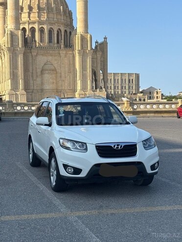 Hyundai Santa Fe-5