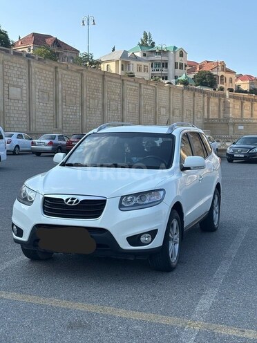 Hyundai Santa Fe-3