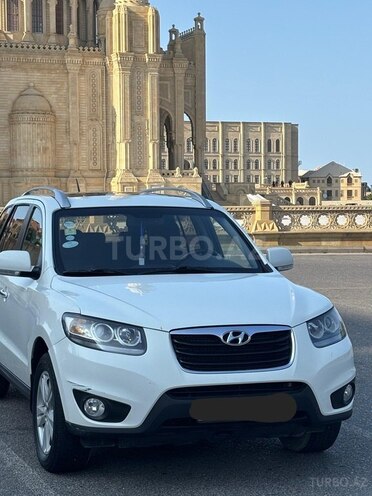Hyundai Santa Fe-2