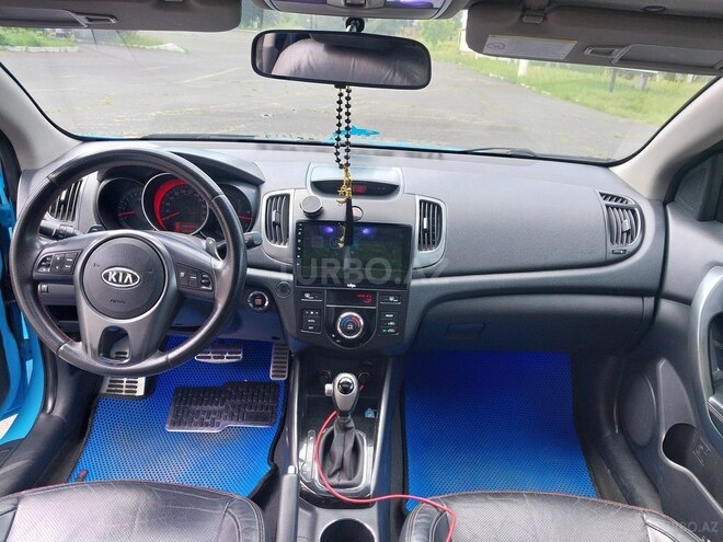 Kia Cerato Koup 2011, 257,777 km - 2.0 l - Zaqatala