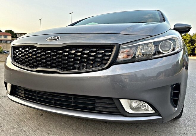 Kia Cerato 2018, 80,600 km - 2.0 l - Bakı