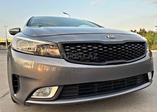 Kia Cerato 2018, 80,600 km - 2.0 l - Bakı