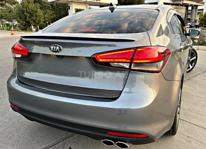 Kia Cerato 2018, 80,600 km - 2.0 l - Bakı