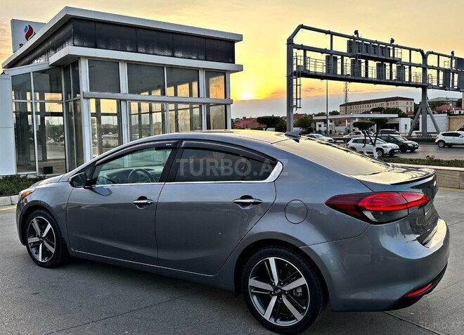 Kia Cerato 2018, 80,600 km - 2.0 l - Bakı