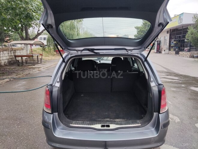 Opel Astra 2004, 240,000 km - 1.4 l - Quba