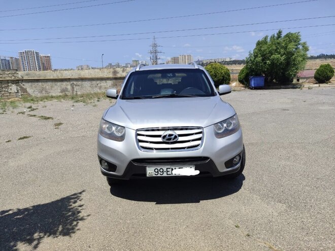 Hyundai Santa Fe-1