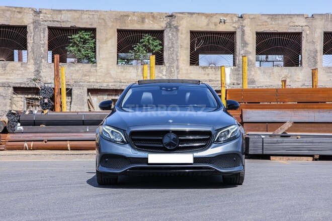 Mercedes E 220 d 2016, 225,000 km - 2.0 l - Bakı