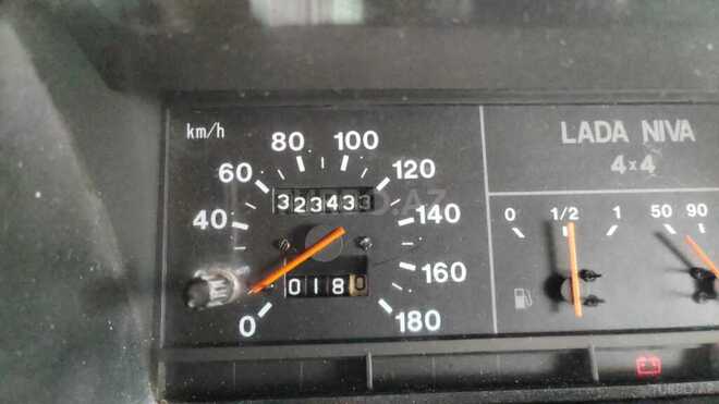 LADA (VAZ) Niva 2003, 323,433 km - 1.7 l - Saatlı
