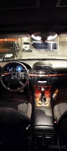 Mercedes E 220 d 2006, 333,000 km - 2.2 l - Bakı