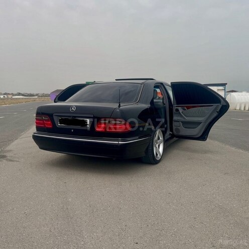 Mercedes E 280 2001, 400,000 km - 2.8 l - Bakı