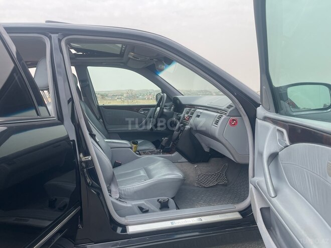 Mercedes E 280 2001, 400,000 km - 2.8 l - Bakı