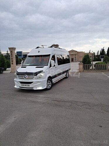 Mercedes Sprinter 313 2010, 685,662 km - 2.2 л - Saatlı