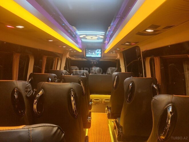 Mercedes Sprinter 313 2010, 685,662 km - 2.2 л - Saatlı