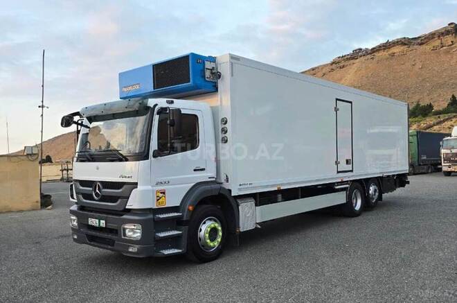 Mercedes Axor 2533 2014, 612,000 km - 7.5 l - Bakı