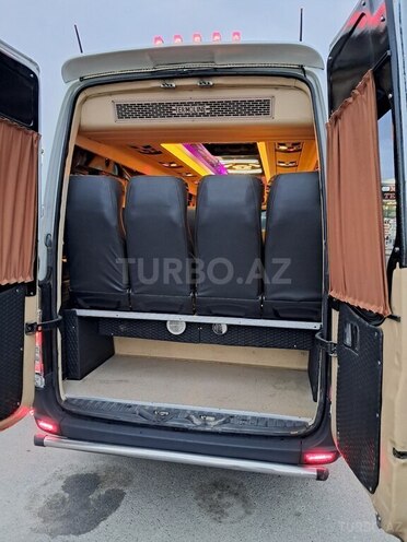 Mercedes Sprinter 313 2010, 685,662 km - 2.2 л - Saatlı