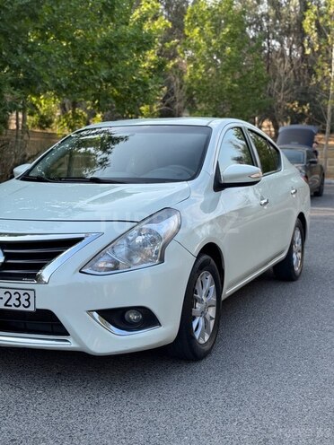 Nissan Sunny 2014, 192,000 km - 1.5 l - Bakı
