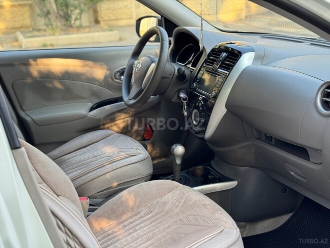 Nissan Sunny 2014, 192,000 km - 1.5 l - Bakı