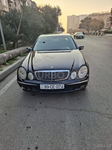 Mercedes E 270 2004, 383,000 km - 2.7 l - Bakı