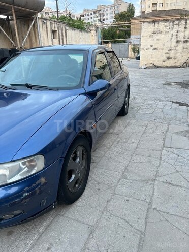 Opel Vectra 1996, 500,000 km - 1.6 l - Bakı