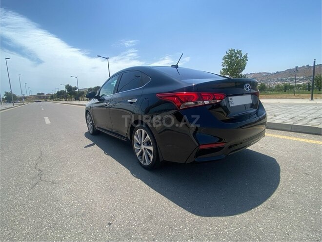 Hyundai Accent 2020, 82,077 km - 1.6 л - Bakı