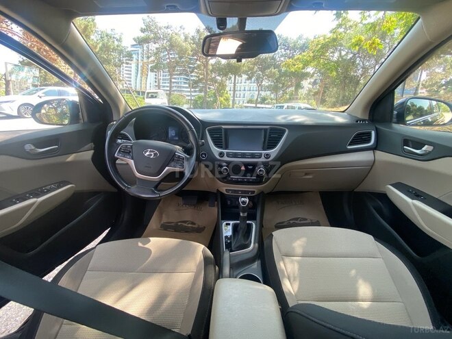 Hyundai Accent 2020, 82,077 km - 1.6 л - Bakı