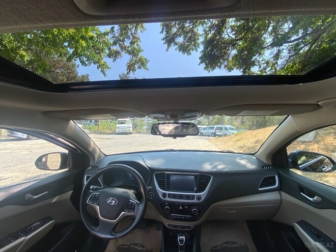 Hyundai Accent 2020, 82,077 km - 1.6 л - Bakı