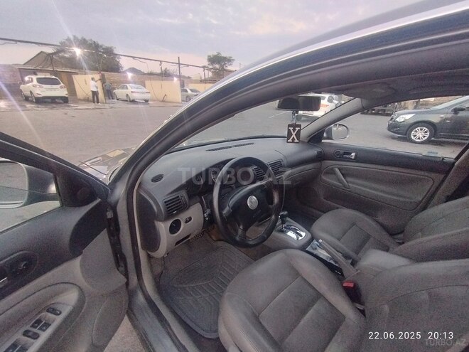 Volkswagen Passat 2004, 270,825 km - 1.8 l - Bakı