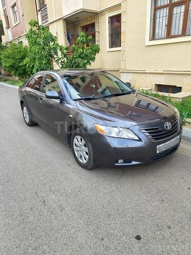 Toyota Camry-2