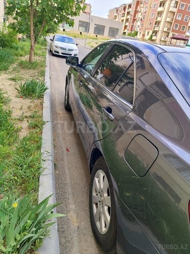 Toyota Camry-5