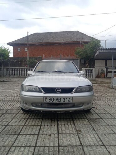 Opel Vectra 1997, 333,000 km - 1.8 l - Lənkəran