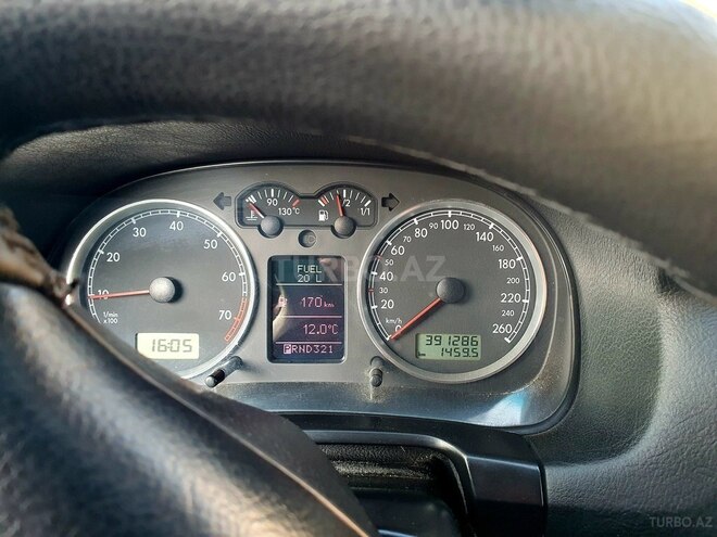 Volkswagen Golf 2000, 395,000 km - 2.0 l - Masallı
