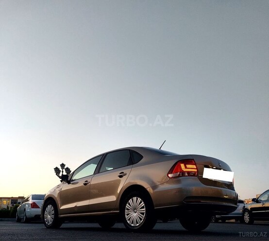 Volkswagen Polo 2019, 165,000 km - 1.6 l - Bakı